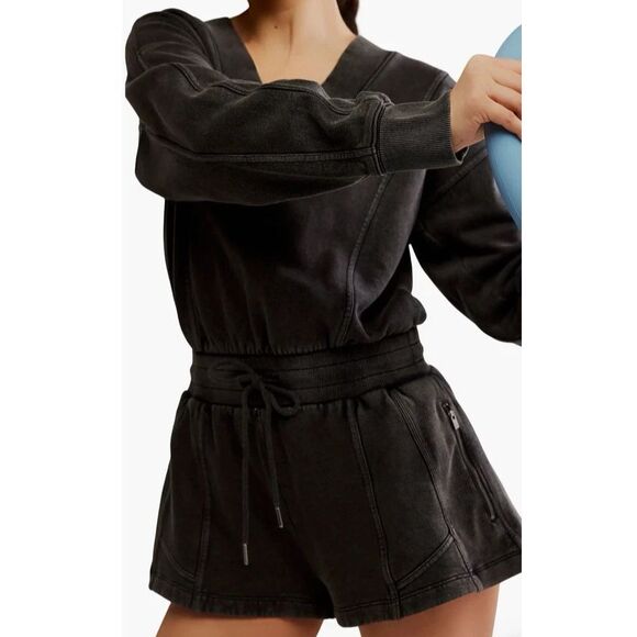 Free People Movement OB2023564 Women's Sz XS Black Intercept Romper - Picture 16 of 16